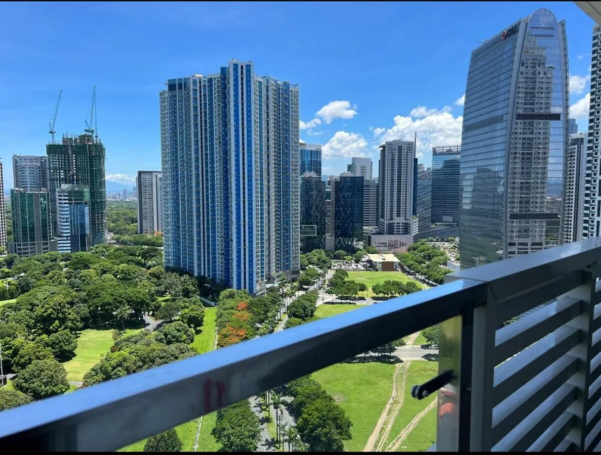 Modern 1Br Executive Suite L Best City View Of Bgc L The Residences Bcct Taguig